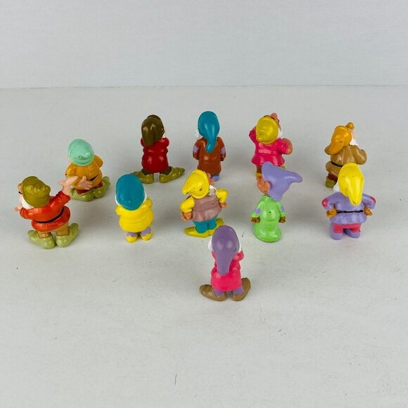 Mattel Disney Snow White Seven Dwarfs Character Toy Figures 1993 11 PC Lot - Picture 6 of 13